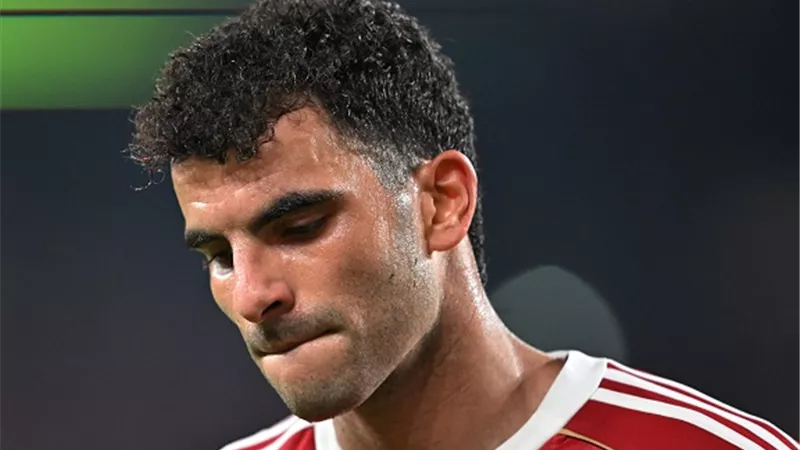 استبعاد زيزو من قائمة الأهلي أمام الزمالك فى القمة 131