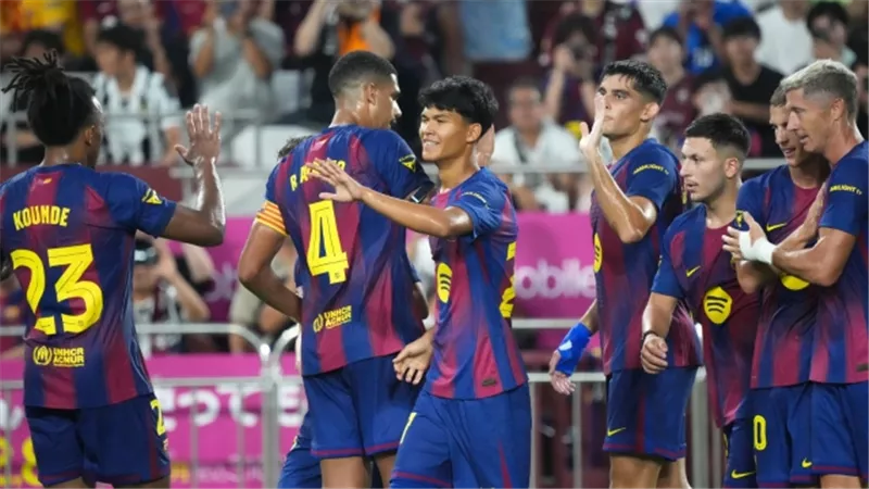 أول تعليق من درو بعد مشاركته الأولى مع برشلونة بالدوري الإسباني