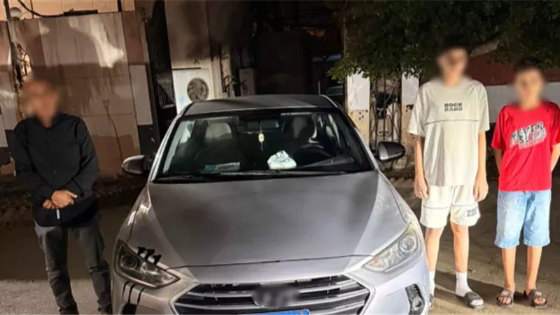 ملابسات قيام بعض الصبية باستقلال سيارة وسيرهم برعونة فى كفر الشيخ