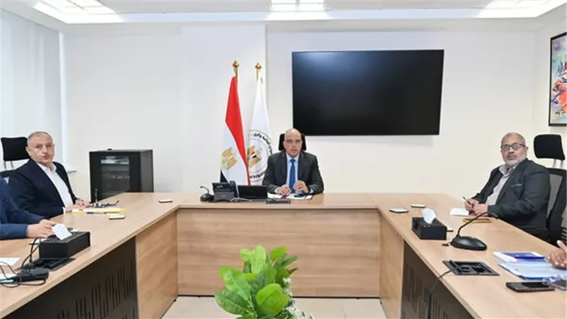 وزير الري:تطوير البحيرات لتحسين نوعية المياه وتأمين فرص العمل للصيادين