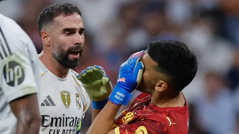 يويفا يعلن مدة إيقاف كارفاخال بعد الطرد أمام مارسيليا