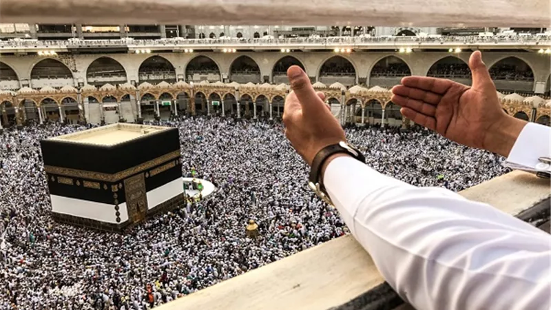 وزارة السياحة تنفي صحة ما يتم تداوله بشأن أسعار الحج السياحي للموسم المقبل
