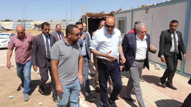 وزير العمل يقود حملة تفتيشية بالعاصمة الإدارية ويوجه بوقف منشآت مخالفة