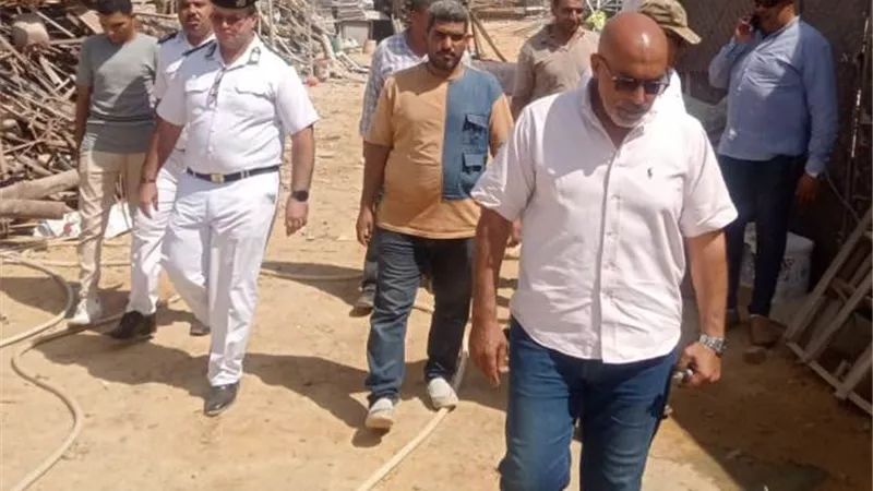جهاز مدينة بدر يسترد 3 مصانع ويشن حملة ليلية مكبرة على الإشغالات.. صور