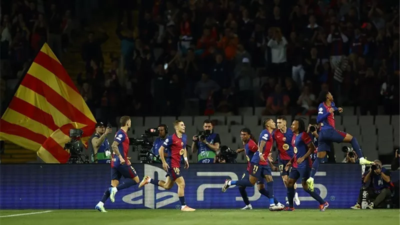 ديبورتيفو: هناك تطور في العلاقة بين برشلونة ويويفا
