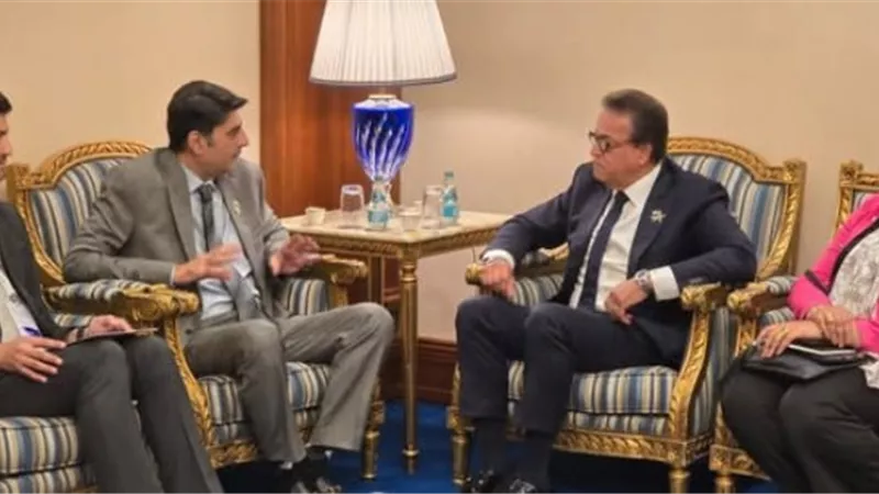 مصر وباكستان تبحثان التعاون في مكافحة فيروس 