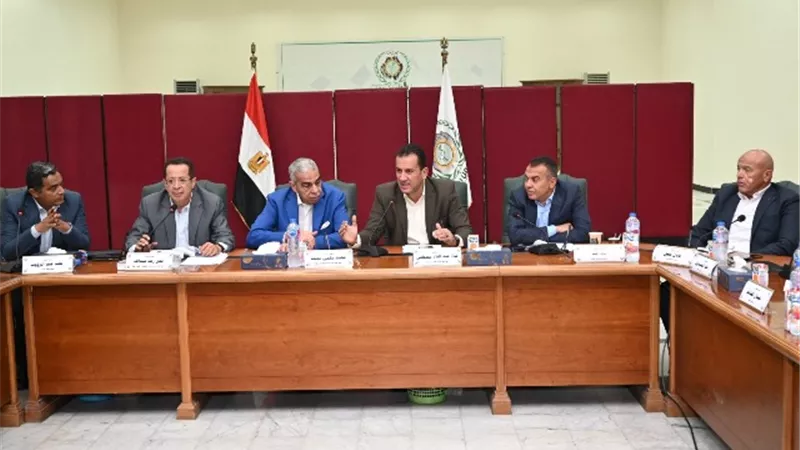 قرارات مهمة من مجلس أمناء العاشر بشأن الملفات الخدمية والصحية بالمدينة