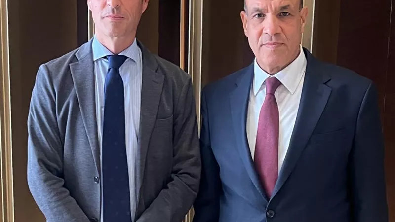 وزير الخارجية يلتقى الممثل الشخصي لسكرتير عام حلف الناتو