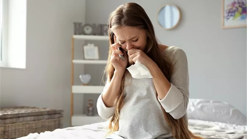 تقلبات المزاج أثناء الحمل .. الأسباب وطرق التعامل