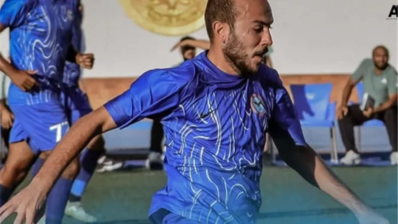طلائع الاسطول يتخطى الزهور بخماسية