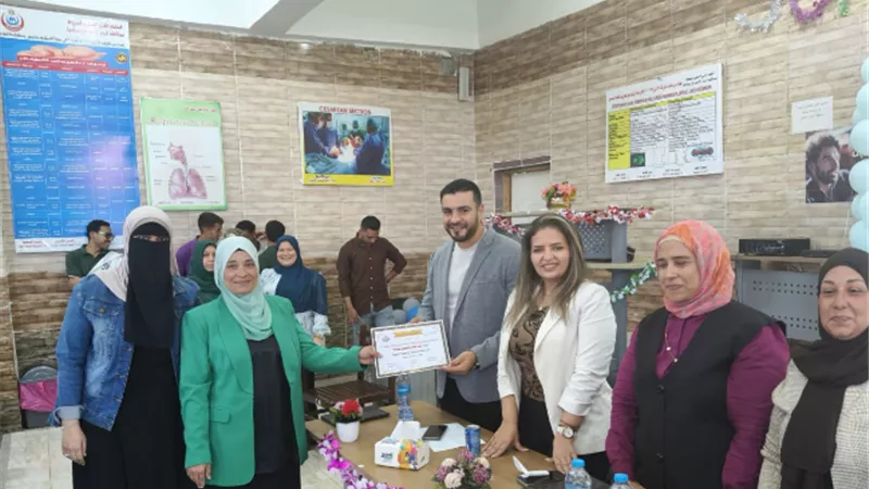 معهد تمريض سفاجا يحتفل بتكريم أوائل دفعة 25