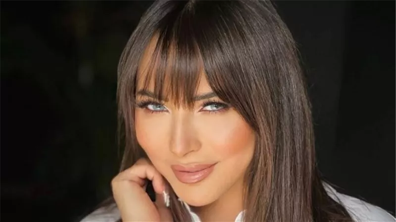 ساندى تطرح أحدث أعمالها الغنائية .. فيديو