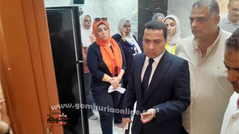 وكيل الصحة بدمياط يفاجئ مستشفى رأس البر