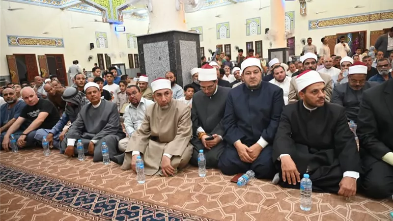محافظ جنوب سيناء يفتتح مسجد البروالإحسان احتفالا بذكرى نصر اكتوبر