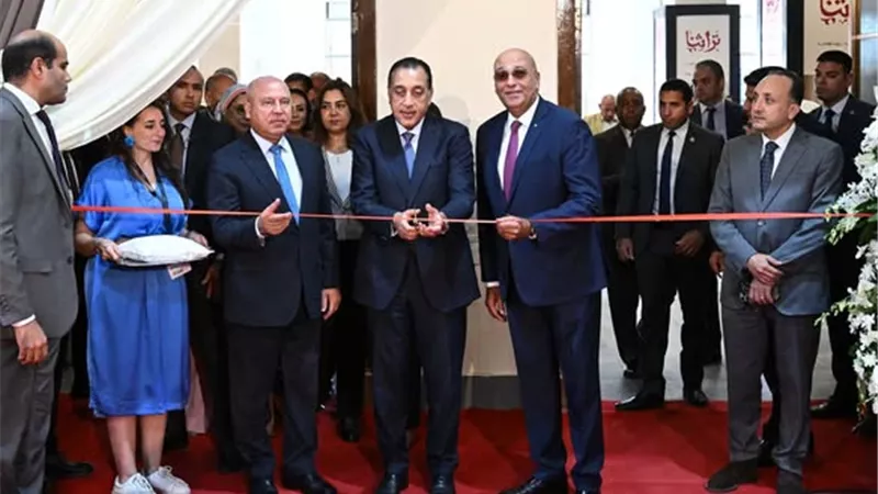 رئيس الوزراء يفتتح الدورة السابعة من معرض 