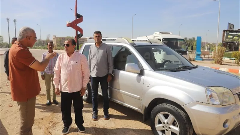 رئيس جامعة جنوب الوادى يتفقد عددًا من المشروعات التطويرية