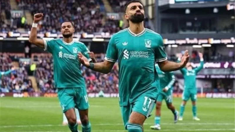 صلاح يقود تشكيل ليفربول أمام تشيلسي بالدوري الإنجليزي