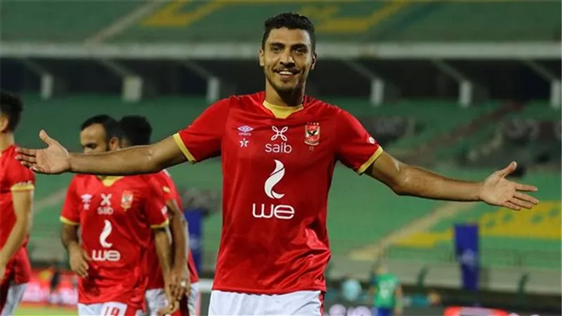 محمد شريف يعزز فوز الأهلي ضد كهرباء الإسماعيلية بالهدف الثالث