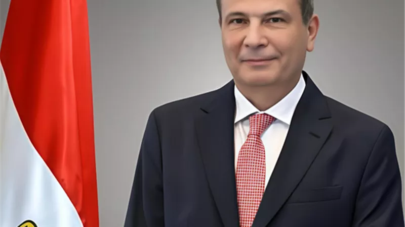 وزير الزراعة يهنئ الرئيس السيسي والقوات المسلحة بذكرى نصر أكتوبر
