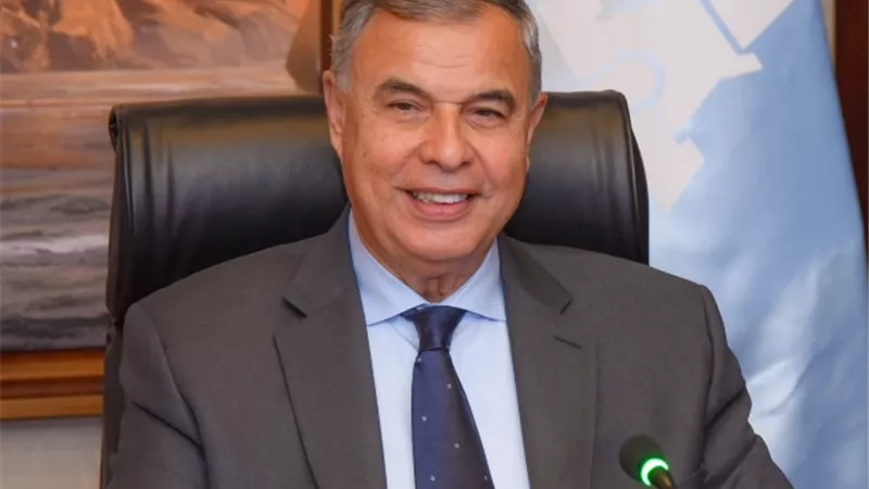 محافظ الإسكندرية يهنئ الرئيس والشعب بذكرى انتصارات أكتوبر المجيدة