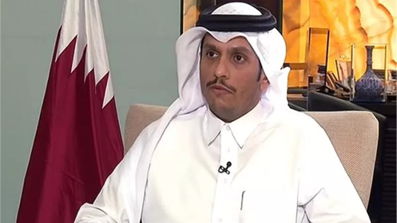 رئيس وزراء قطر يؤكد أهمية تكثيف الجهود لخفض التصعيد بالمنطقة