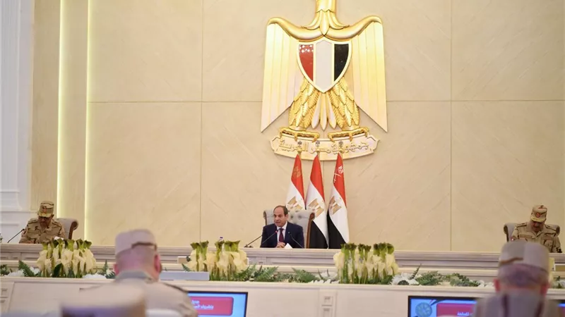 الرئيس السيسي: القوات المسلحة حافظت على الدولة المصرية من السقوط