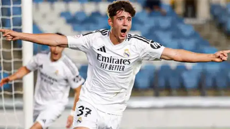 مدافع ريال مدريد الموهوب على رادار أرسنال