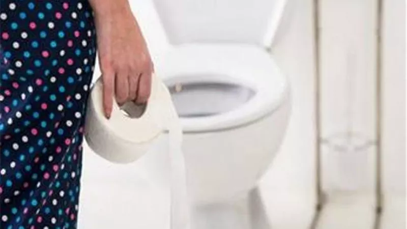 انتبه.. 5 تغيّرات أثناء التبول قد تكشف عن مرض خطير
