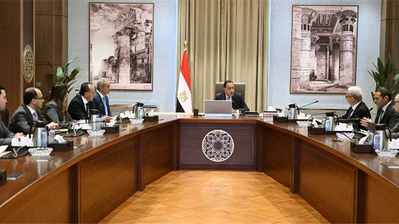 مدبولى: مؤشرات أداء الاقتصاد المصري تسير بصورة إيجابية