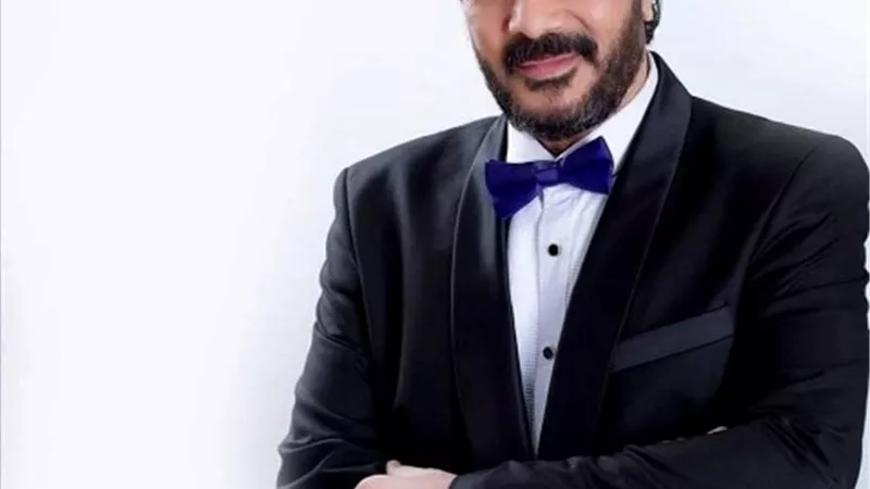 علي الحجار يقدم أغانى نصر أكتوبر على مسرح البالون