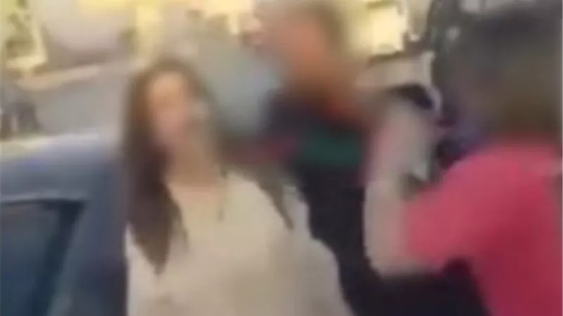إخلاء سبيل المتهمين بالاعتداء على مصور فيديو السيارة بالجيزة