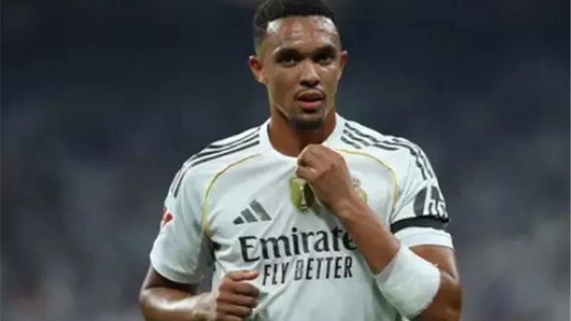 أرنولد اساسيا امام برشلونه في الدوري الاسباني