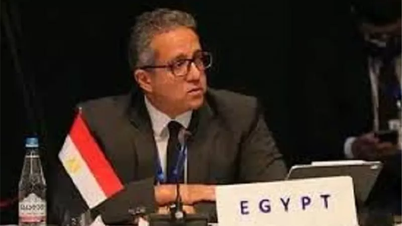 عمرو موسى: فوز العناني باليونسكو مسؤولية كبرى وفرصة لتجديد النظام