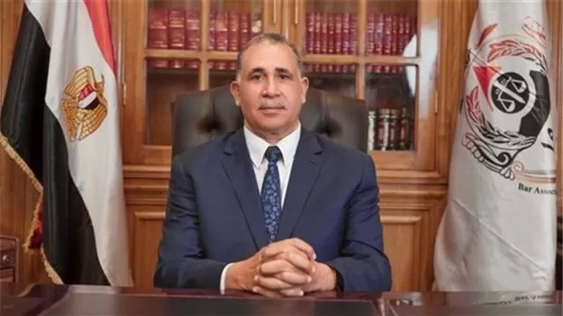 نقيب المحامين يهنئ العناني لفوزه بمنصب مدير عام اليونسكو