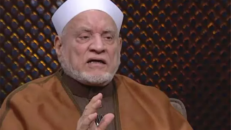 وزير الأوقاف ناعيا د.أحمد عمر هاشم:آية في الحكمة والبلاغة