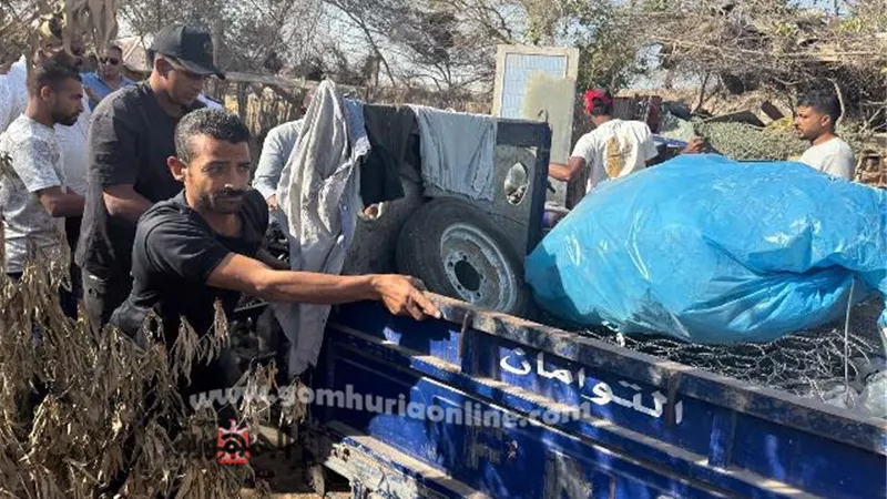 محافظة الجيزة تزيل أكبر تجمع لفرز المخلفات والعشش بحدائق الأهرام