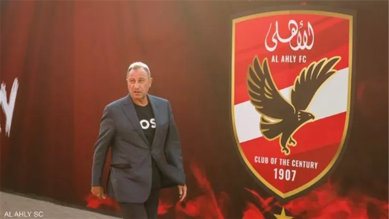 خلال ساعات.. الأهلى يعلن هوية المدير الفني الأجنبى.. اعلامي يكشف