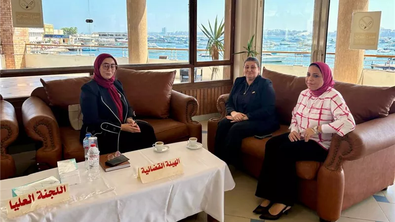 المستشارة عبير طنطاوي أول سيدة تشرف قضائيًا على جمعية عمومية لنادٍ رياضي بالإسكندرية