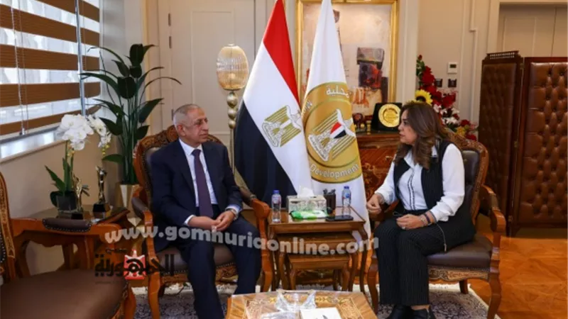تعزيز الشراكة بين التنمية المحلية والأكاديمية العربية للعلوم