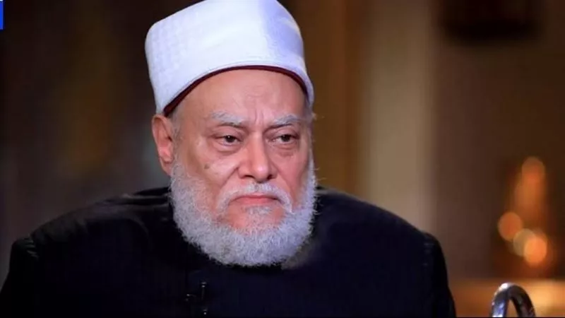 د.علي جمعة:موت العالم ليس كغيره من الفقد بل ثُلمة لا يسدّها شيء