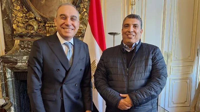 السفير المصري بفرنسا يستقبل رئيس جمعية بيوت الشباب المصرية