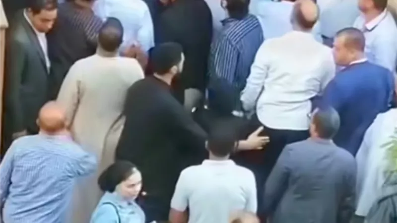سباق الترشح يلهب الشارع المنياوي.. رهانات الكبار وصِراع الرموز
