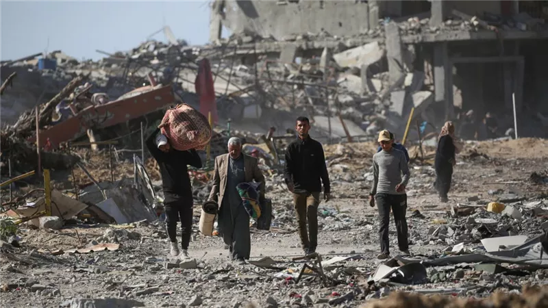 وسائل إعلام إسرائيلية تعلن وقف إطلاق النار فى غزة