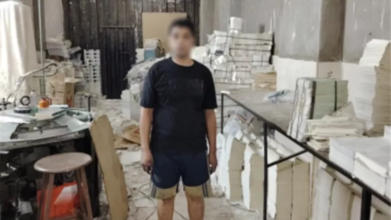 ضبط مدير مطبعة بحوزته 3 آلاف نسخة كتب روائية وأدبية بدون تصريح