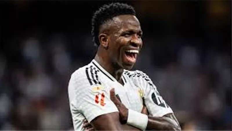 صراع بين عملاقي الدوري السعودي على ضم فينيسيوس
