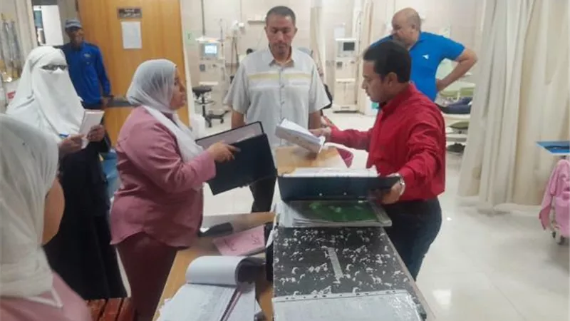 وكيل صحة دمياط يتفقد مقر الكشف الطبي لمرشحي مجلس النواب