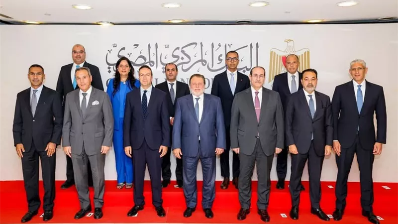 محافظ البنك المركزي: تنفيذ رؤية استراتيجية شاملة لتطوير الجهاز المصرفي
