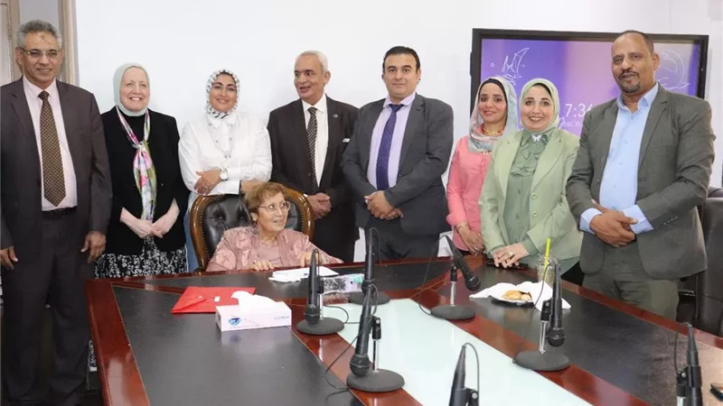 للعام الرابع.. كلية إعلام القاهرة تحصل على 3 شهادات أيزو