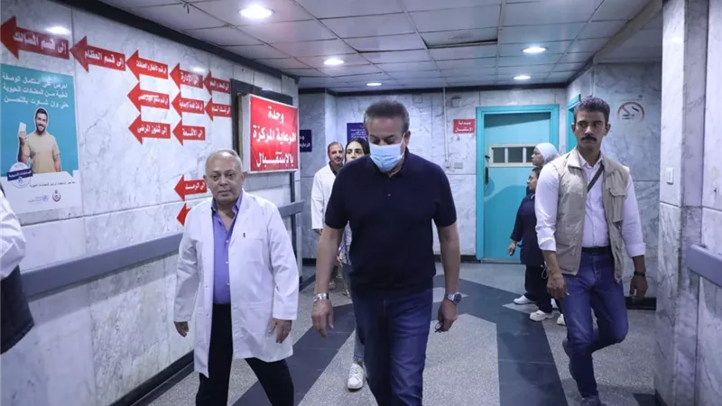 وزير الصحة يُجري جولة مفاجئة بمستشفى منشية البكري العام بمصر الجديدة
