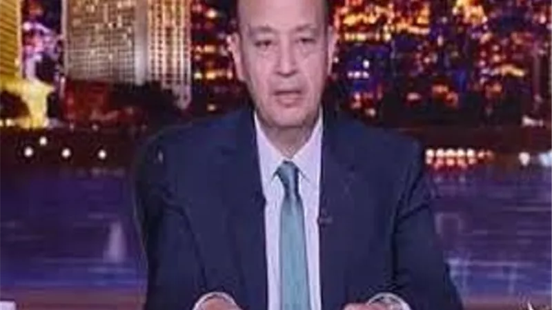 خبير اقتصادي يوضح: لماذا لا تنخفض الأسعار بعد نزول الدولار؟